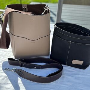 AALLYN Leather Jordan Bucket Bag